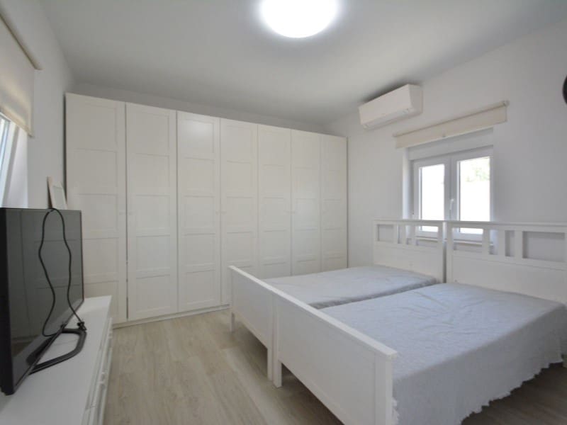 4 sypialnia Willa na sprzedaż w Lo Pepin z basenem - 470 000 € (Ref: 9977045)