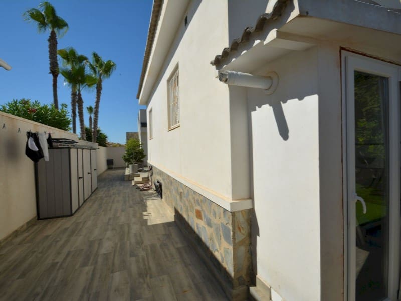 4 sypialnia Willa na sprzedaż w Lo Pepin z basenem - 470 000 € (Ref: 9977045)