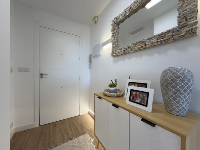 3 soveværelse Lejlighed til salg i Punta Prima, Torrevieja med swimmingpool garage - € 259.700 (Ref: 9978538)