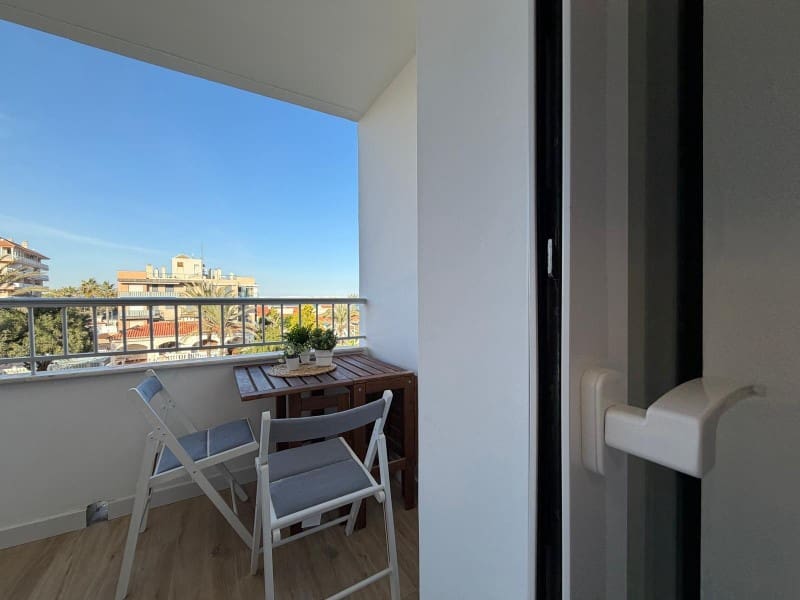3 soveværelse Lejlighed til salg i Punta Prima med swimmingpool garage - € 259.700 (Ref: 9978538)