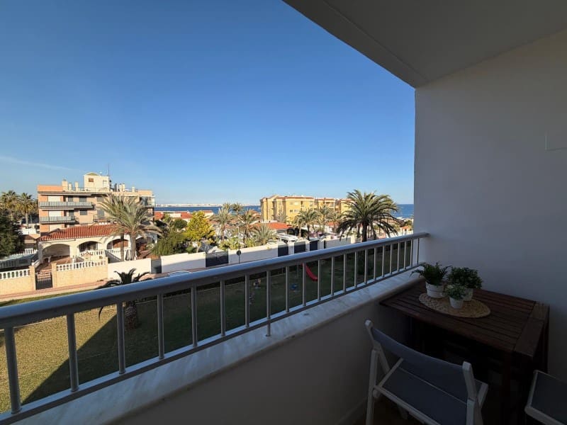 3 soveværelse Lejlighed til salg i Punta Prima med swimmingpool garage - € 259.700 (Ref: 9978538)