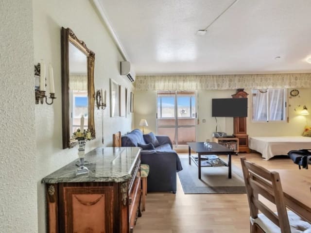 1 soveværelse Penthouse til salg i Parque de las Naciones, Torrevieja - € 139.000 (Ref: 9978539)