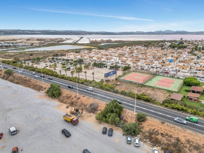 1 slaapkamer Penthouse te koop in Torrevieja - € 139.000 (Ref: 9978539)