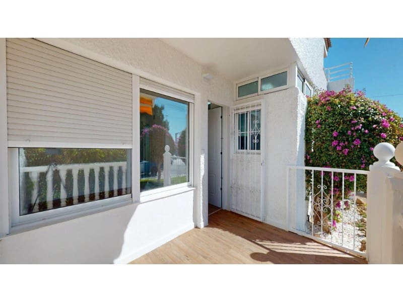 2 bedroom Bungalow for sale in Orihuela Costa - € 199,000 (Ref: 9978541)