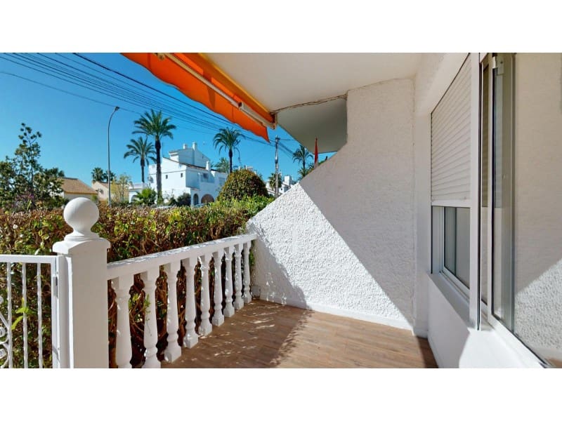 2 bedroom Bungalow for sale in Orihuela Costa - € 199,000 (Ref: 9978541)