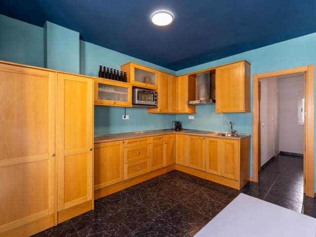 1 soveværelse Lejlighed til salg i Playa de los Náufragos, Torrevieja med swimmingpool - € 132.000 (Ref: 9982699)