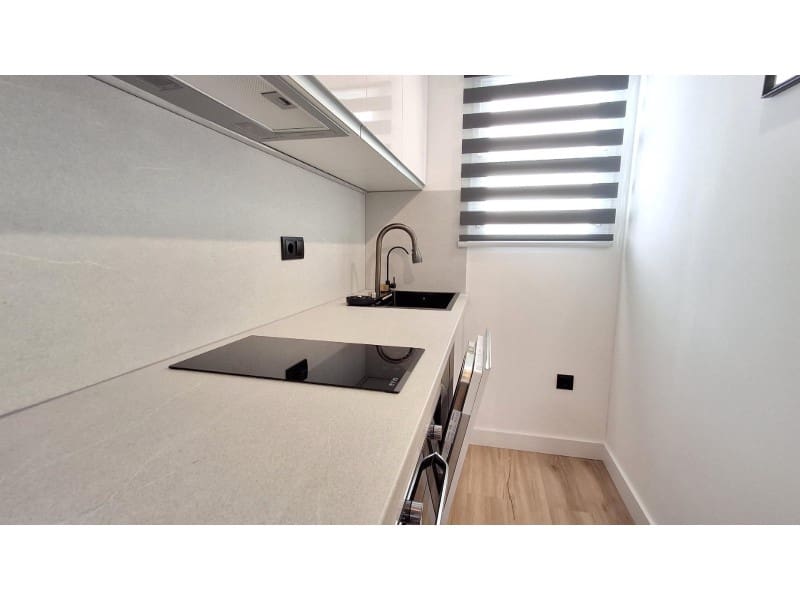 Apartamento de 1 habitación en Torrevieja en venta - 167.000 € (Ref: 9984638)