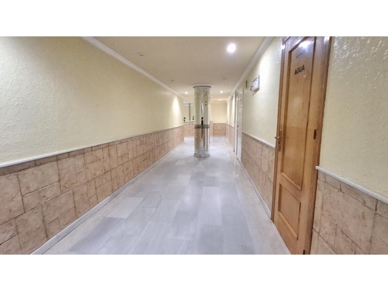 Apartamento de 1 habitación en Torrevieja en venta - 167.000 € (Ref: 9984638)