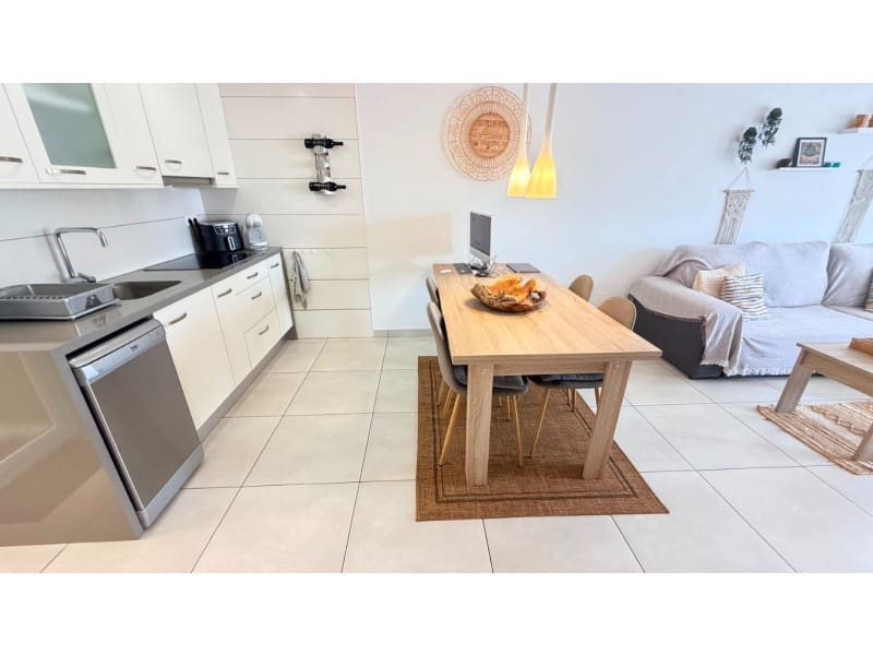 2 quarto Apartamento para venda em Torrevieja - 235 000 € (Ref: 9984640)