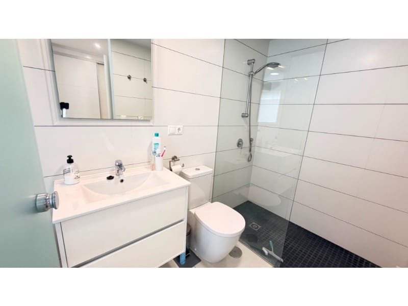2 quarto Apartamento para venda em Torrevieja - 235 000 € (Ref: 9984640)