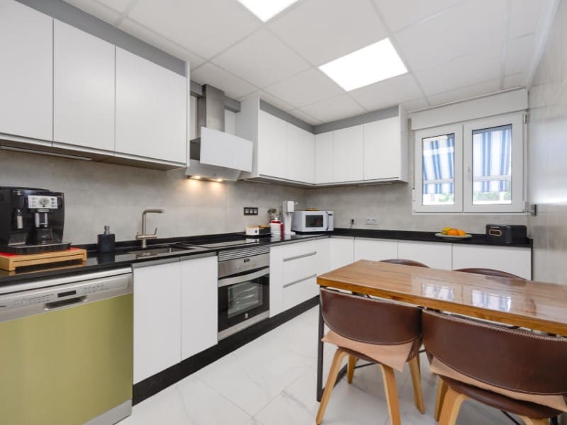 2 sovrum Hus till salu i Torrevieja med pool - 185 000 € (Ref: 9984641)
