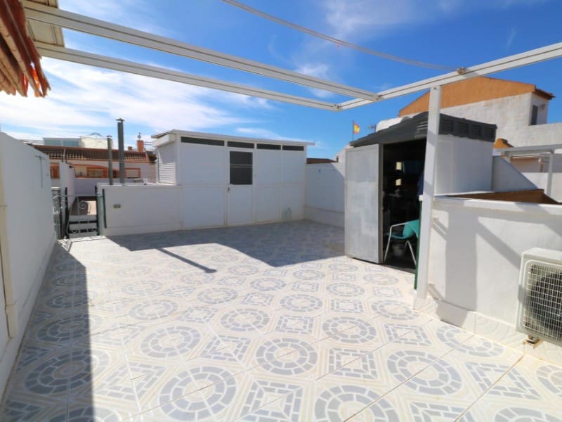 2 makuuhuone Bungalow myytävänä paikassa Torrevieja mukana uima-altaan - 168 000 € (Ref: 9986603)