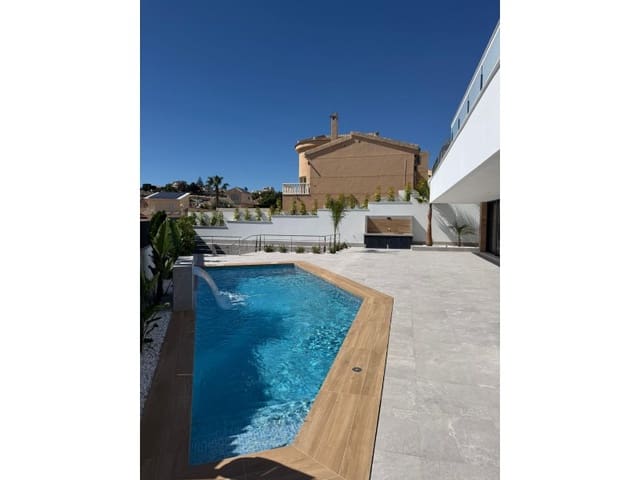 4 slaapkamer Villa te koop in Ciudad Quesada, Rojales met zwembad - € 1.150.000 (Ref: 9990433)