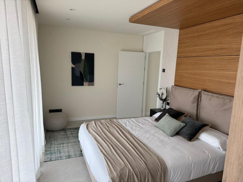 4 slaapkamer Villa te koop in Ciudad Quesada met zwembad - € 1.150.000 (Ref: 9990433)