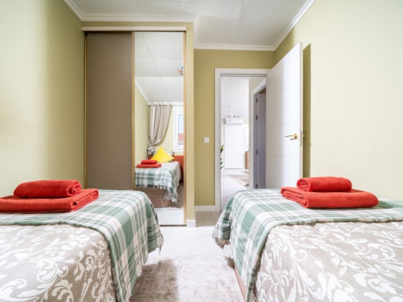 Apartamento de 2 habitaciones en La Veleta en venta - 199.000 € (Ref: 9990435)