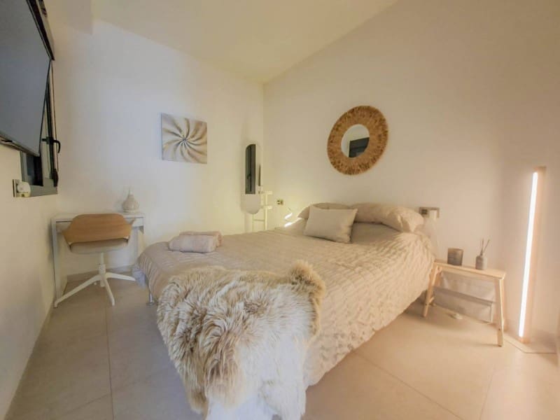 3 soverom Villa til salgs i Orihuela Costa med svømmebasseng - € 330 000 (Ref: 9990436)