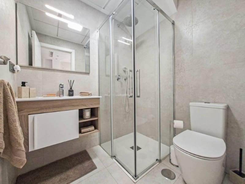 3 soverom Villa til salgs i Orihuela Costa med svømmebasseng - € 330 000 (Ref: 9990436)