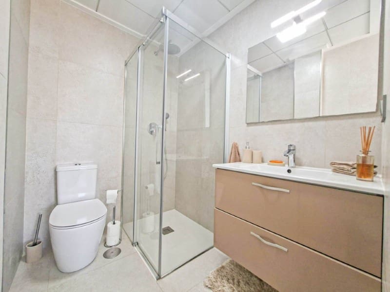 3 soverom Villa til salgs i Orihuela Costa med svømmebasseng - € 330 000 (Ref: 9990436)