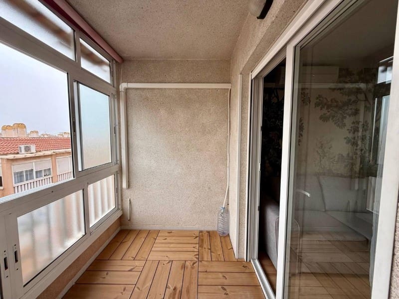 2 soverom Leilighet til salgs i Torrevieja - € 189 900 (Ref: 9990438)