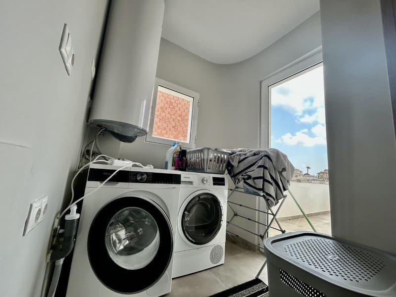 4 soverom Villa til salgs i Ciudad Quesada med svømmebasseng - € 925 000 (Ref: 9990439)