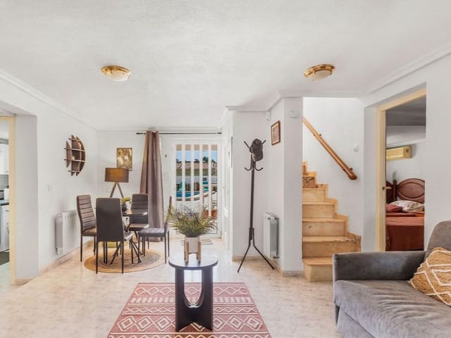 4 soveværelse Villa til salg i Los Altos med swimmingpool - € 499.000 (Ref: 9994350)