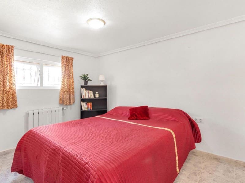 Chalet de 4 habitaciones en Los Altos en venta con piscina - 499.000 € (Ref: 9994350)