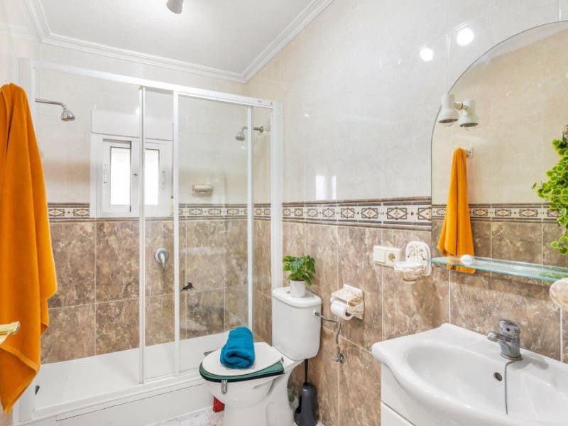 Chalet de 4 habitaciones en Los Altos en venta con piscina - 499.000 € (Ref: 9994350)