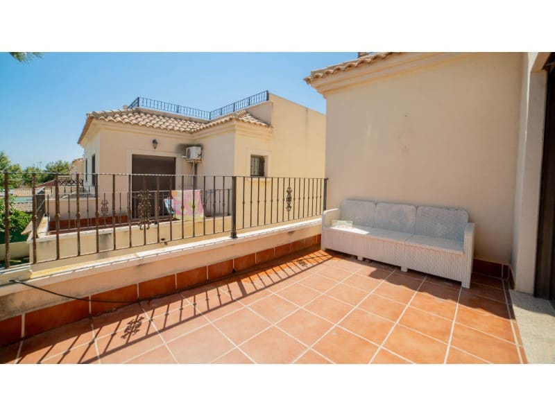 3 soverom Hus til salgs i Aguas Nuevas med svømmebasseng - € 299 000 (Ref: 9994352)