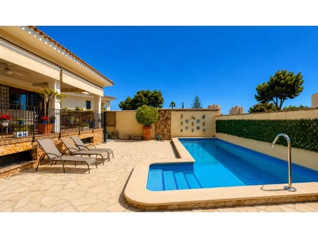 7 soveværelse Villa til salg i Dehesa de Campoamor, Orihuela med swimmingpool garage - € 1.290.000 (Ref: 9994353)