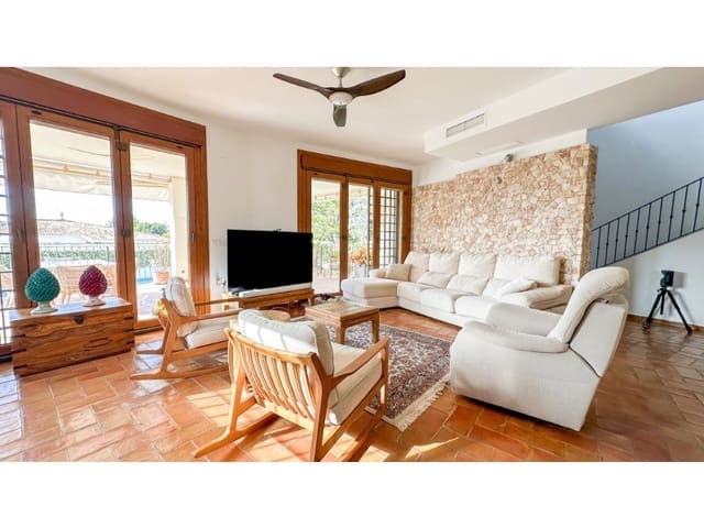 7 soveværelse Villa til salg i Dehesa de Campoamor, Orihuela med swimmingpool garage - € 1.290.000 (Ref: 9994353)