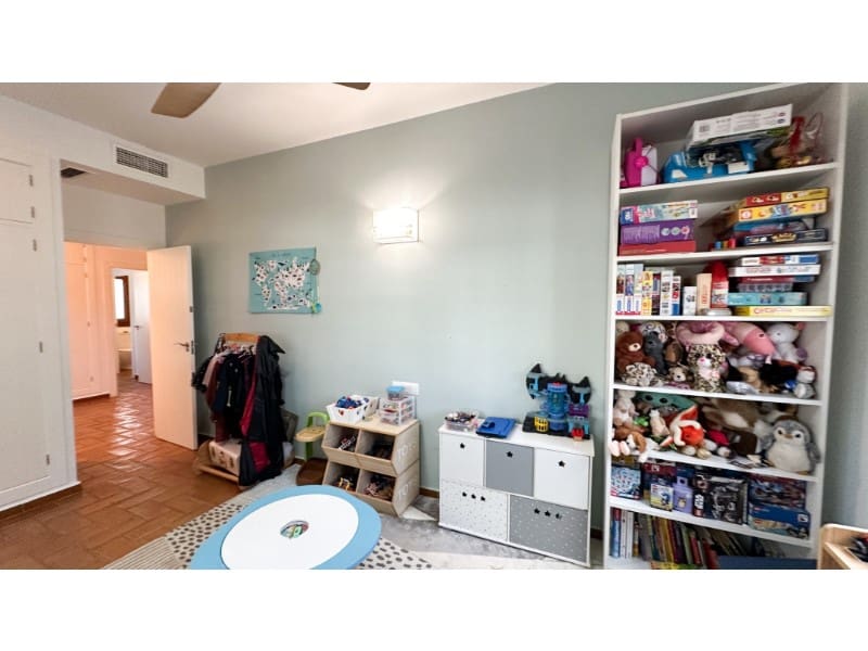 7 slaapkamer Villa te koop in Campoamor met zwembad garage - € 1.290.000 (Ref: 9994353)