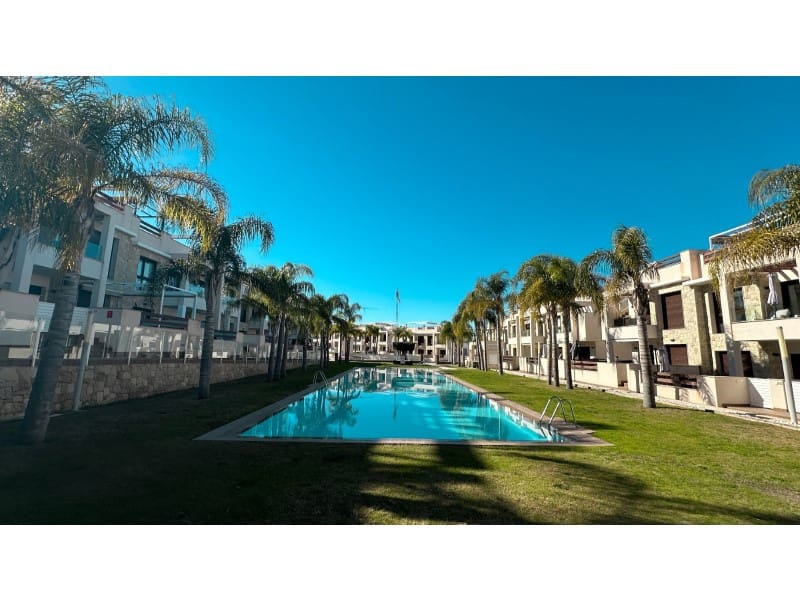 3 Zimmer Bungalow zu verkaufen in Los Altos mit Pool Garage - 314.900 € (Ref: 9994354)