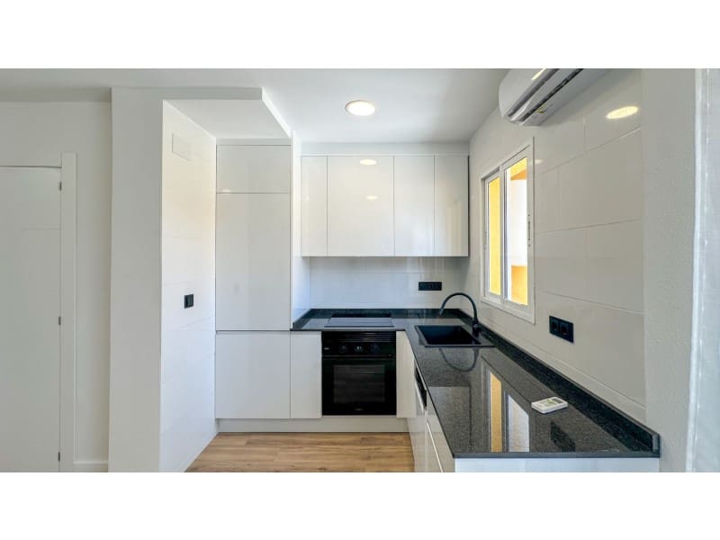 2 camera da letto Casa in vendita in La Regia - 255.000 € (Rif: 9994355)