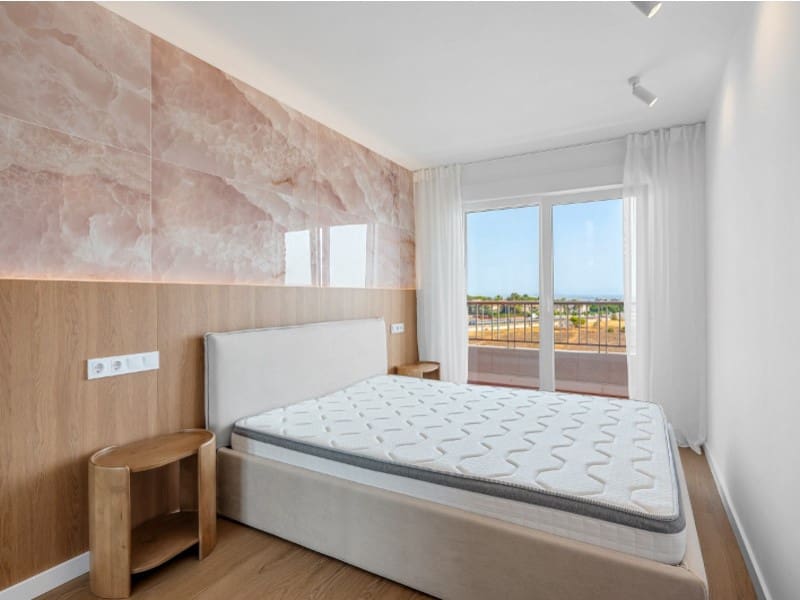 2 bedroom Penthouse for sale in Punta Prima with garage - € 225,000 (Ref: 9996851)
