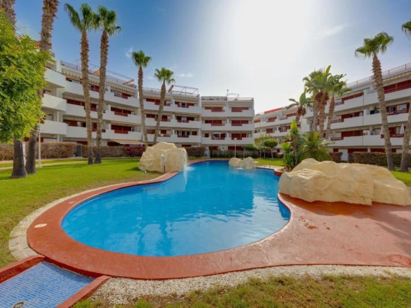 2 soveværelse Lejlighed til salg i Playa Flamenca med swimmingpool - € 194.969 (Ref: 9996852)