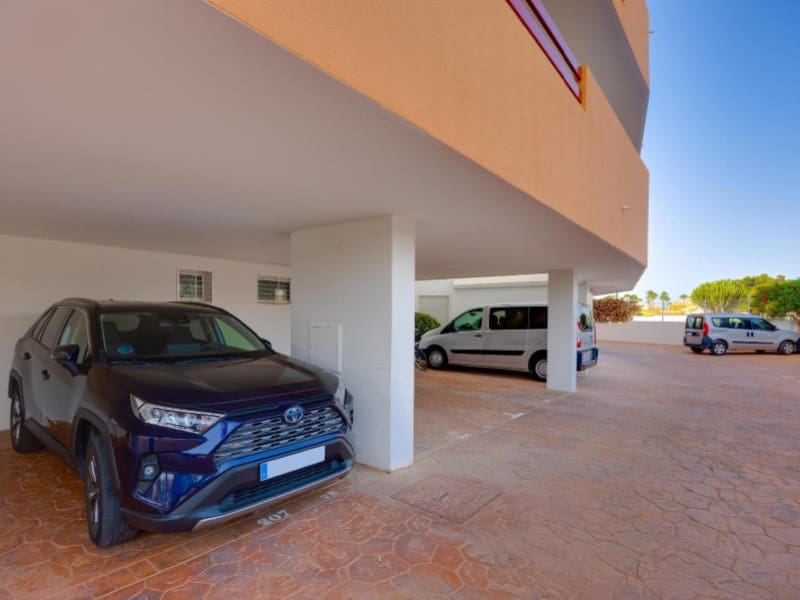 2 soveværelse Lejlighed til salg i Playa Flamenca med swimmingpool - € 194.969 (Ref: 9996852)