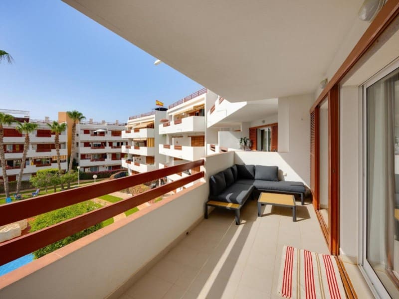 2 soveværelse Lejlighed til salg i Playa Flamenca med swimmingpool - € 194.969 (Ref: 9996852)