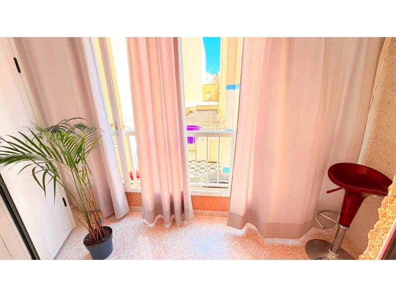 1 soveværelse Lejlighed til salg i Torrevieja - € 135.000 (Ref: 9996854)