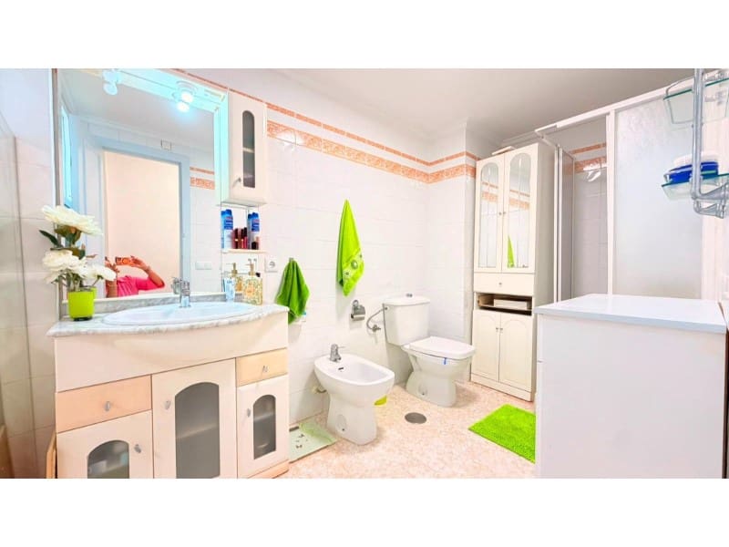 1 soveværelse Lejlighed til salg i Torrevieja - € 135.000 (Ref: 9996854)