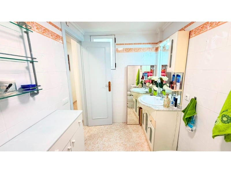 1 soveværelse Lejlighed til salg i Torrevieja - € 135.000 (Ref: 9996854)