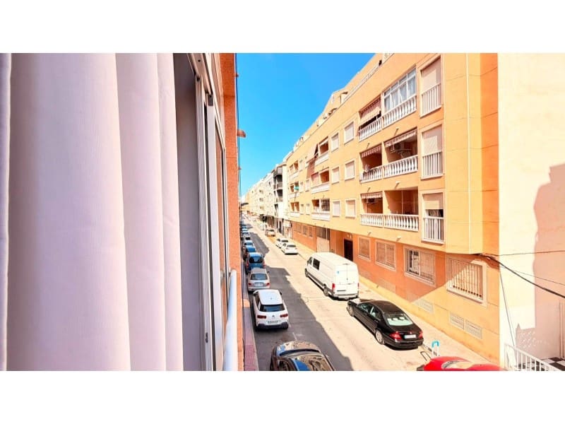1 soveværelse Lejlighed til salg i Torrevieja - € 135.000 (Ref: 9996854)
