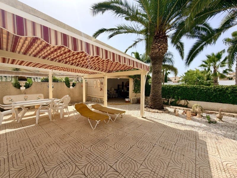 5 sovrum Villa till salu i Ciudad Quesada med pool garage - 669 000 € (Ref: 9996856)