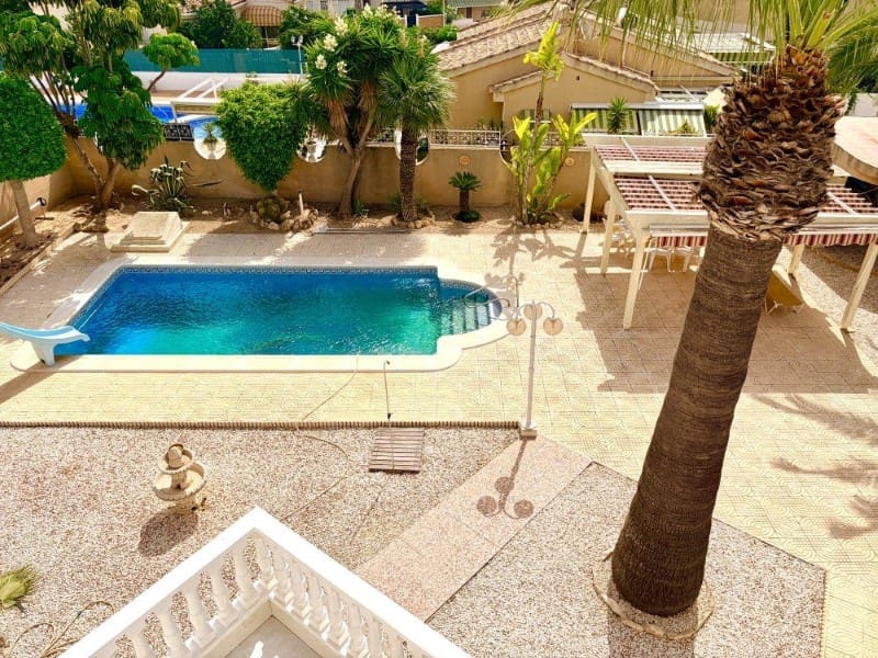 5 sovrum Villa till salu i Ciudad Quesada med pool garage - 669 000 € (Ref: 9996856)