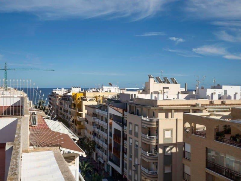 1 chambre Appartement à vendre à Torrevieja - 155 900 € (Ref: 9996858)