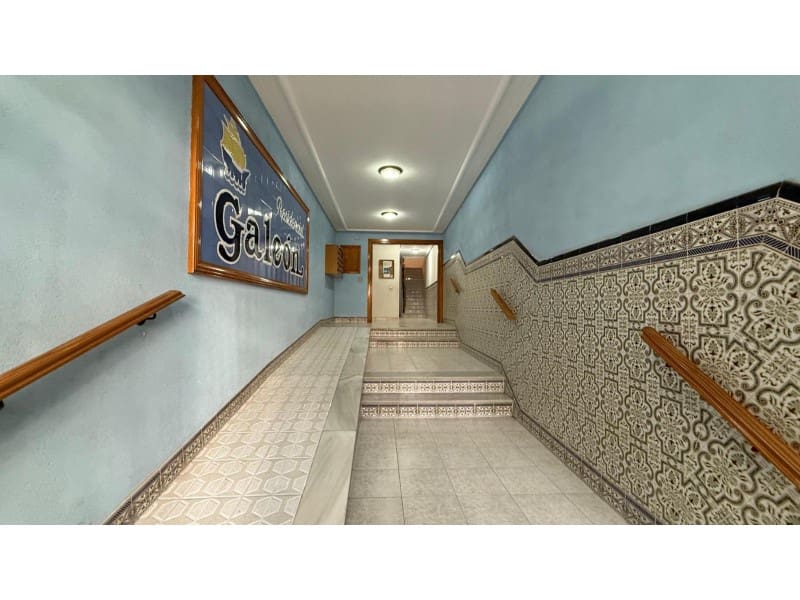 1 chambre Appartement à vendre à Torrevieja - 155 900 € (Ref: 9996858)