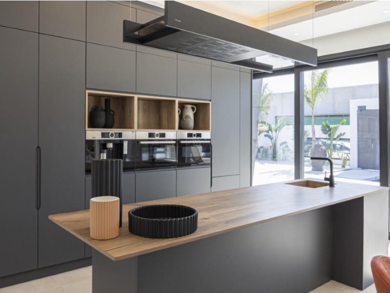 Chalet de 3 habitaciones en Ciudad Quesada en venta con piscina - 1.099.000 € (Ref: 9998517)