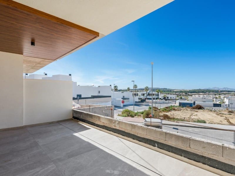 3 Zimmer Penthouse zu verkaufen in Benijofar mit Pool - 425.000 € (Ref: 9998519)