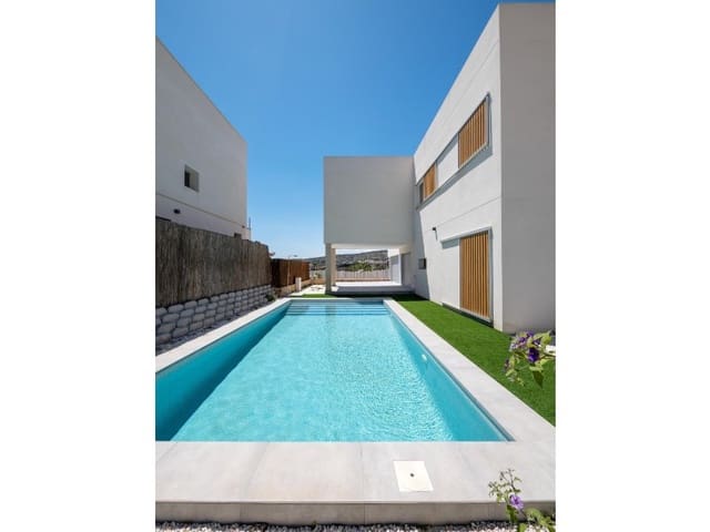 4 slaapkamer Villa te koop in Algorfa met zwembad - € 669.000 (Ref: 9998520)