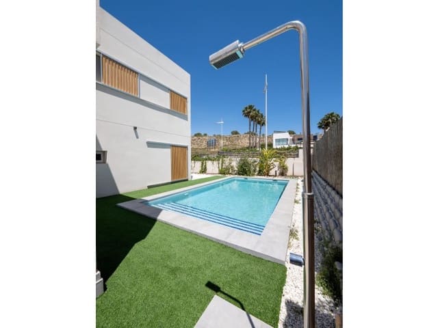 4 slaapkamer Villa te koop in Algorfa met zwembad - € 669.000 (Ref: 9998520)