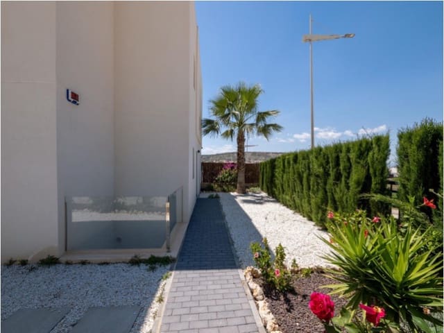 4 slaapkamer Villa te koop in Algorfa met zwembad - € 669.000 (Ref: 9998520)